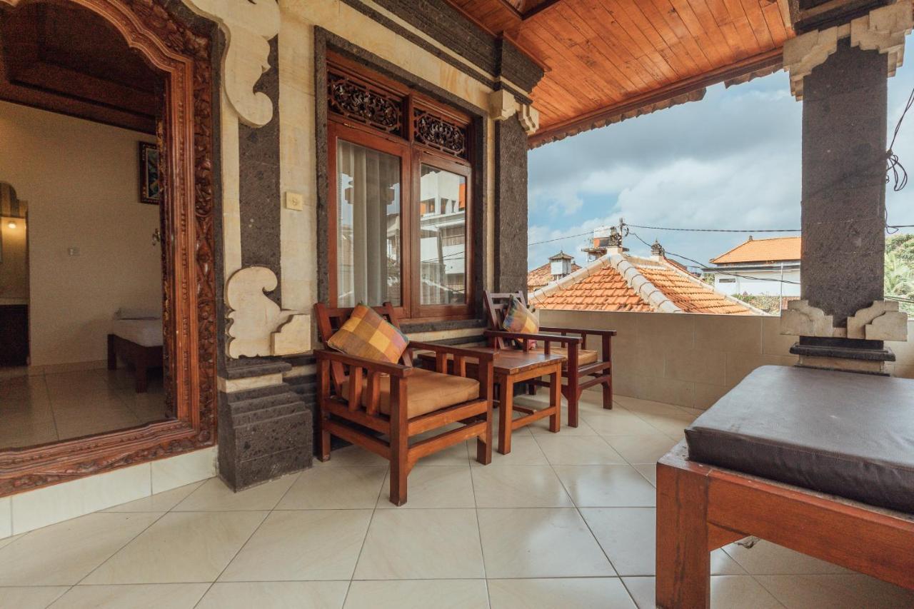 Suarsena Ubud Esterno foto