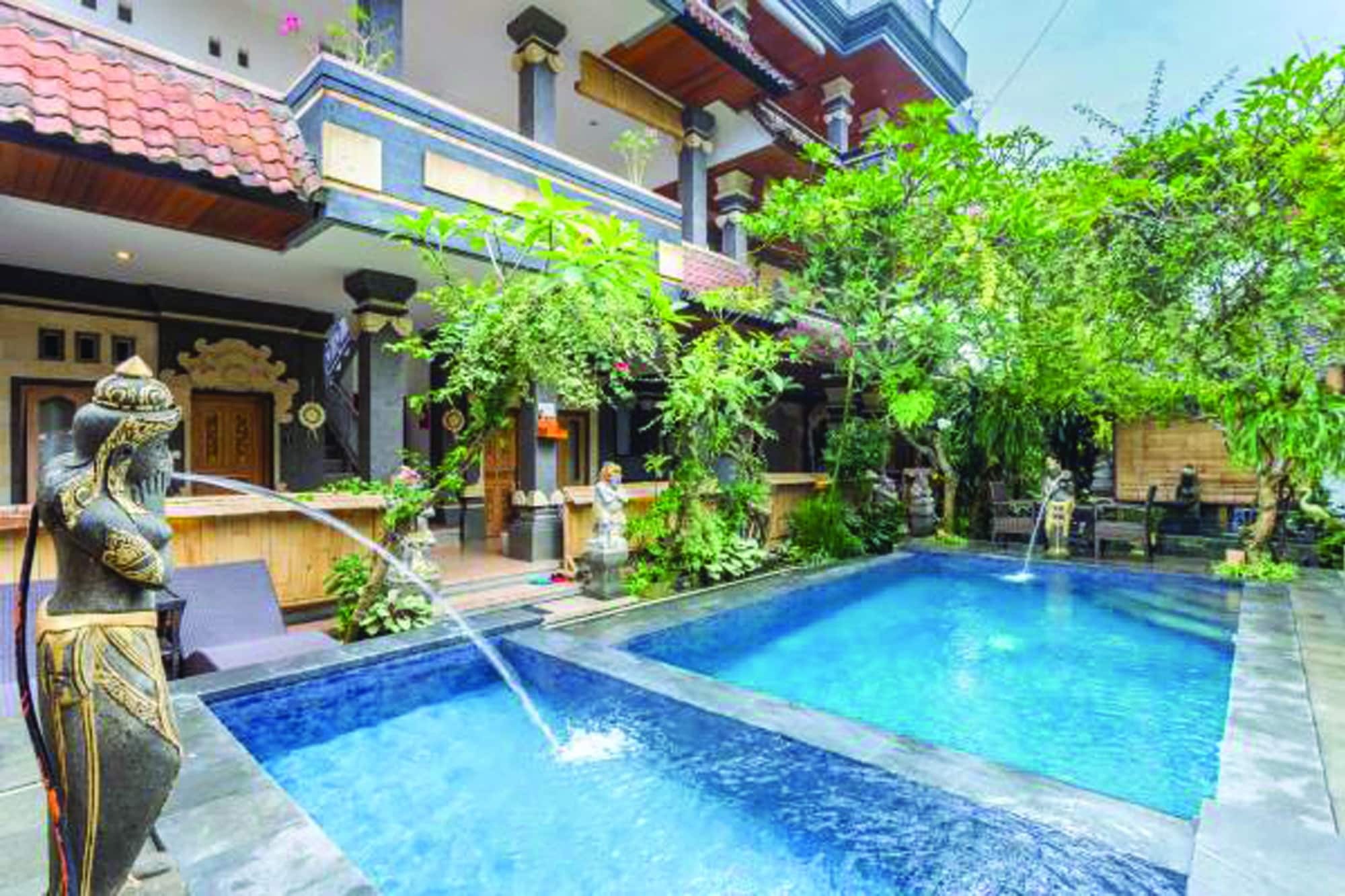 Suarsena Ubud Esterno foto